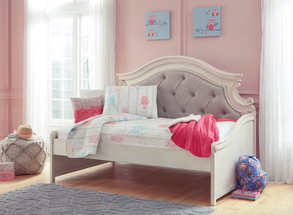 Ashley furniture trundle bed best sale