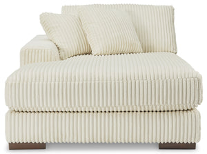 Lindyn Super Chaise