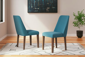 Lyncott Table and 4 Chairs