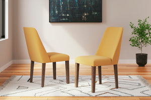 Lyncott Table and 4 Chairs