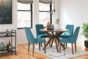 Lyncott Table and 4 Chairs