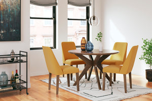 Lyncott Table and 4 Chairs